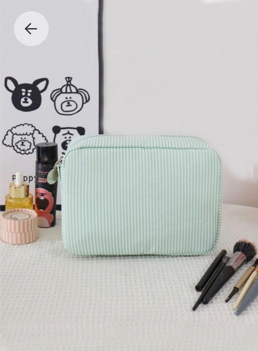 Cosmetic Travel Pouch